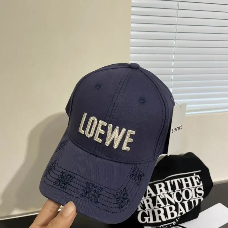 Loewe cap 24 (7)